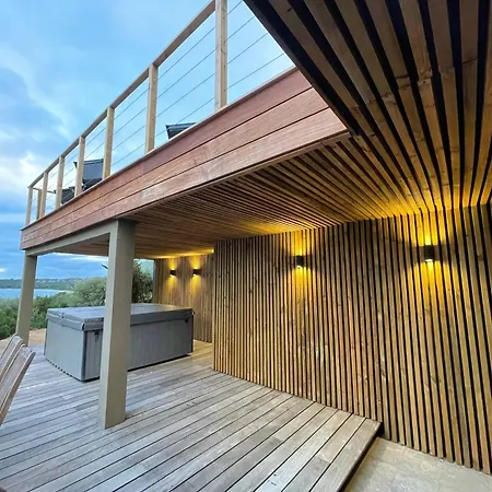 ヴィラ Hirondelles *