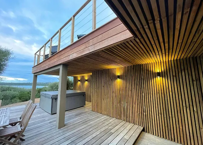 ヴィラ Hirondelles *